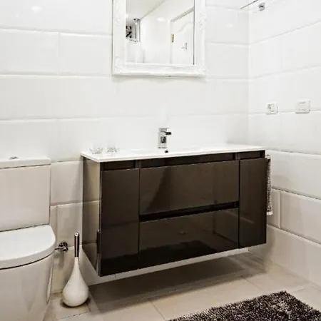 וילה Gorgeous View & Sauna, Golf אדחה