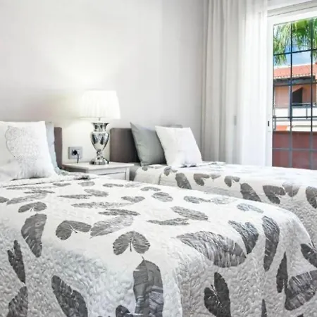 Willa Gorgeous View & Sauna, Golf *