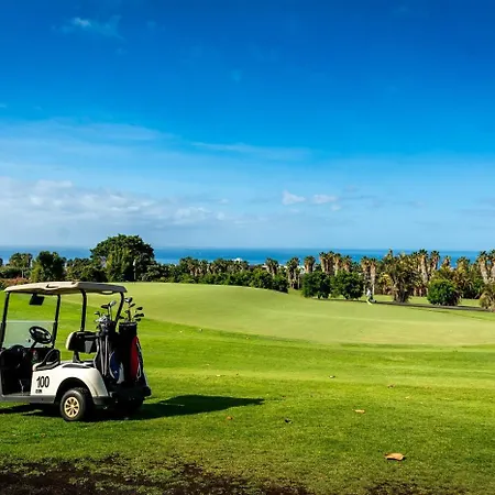 빌라 Gorgeous View & Sauna, Golf