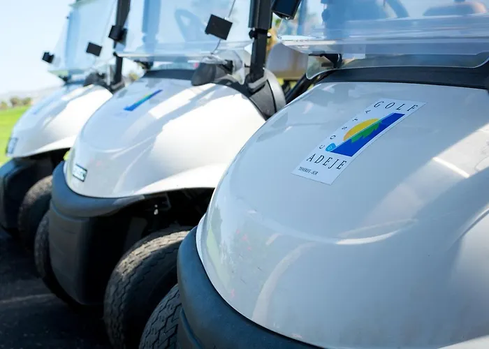 Gorgeous View & Sauna, Golf Βίλα *